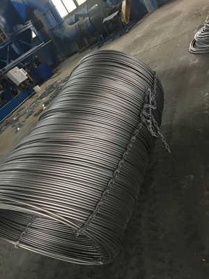 Schussblasmaschine PMW-4350 für die Anpassung von Runddrahtstäben in der Schraubindustrie
